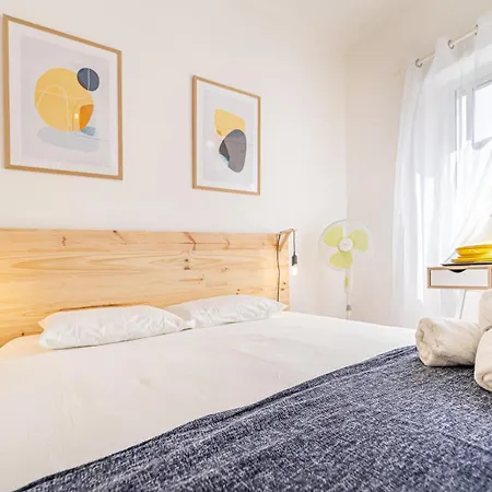 Goa Square By Lisbon With Sintra - Shared Bathrooms Pensionat
