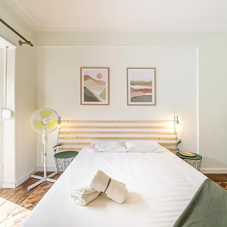 Goa Square By Lisbon With Sintra - Shared Bathrooms 招待所