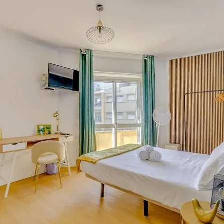 Goa Square By Lisbon With Sintra - Shared Bathrooms Pensionat