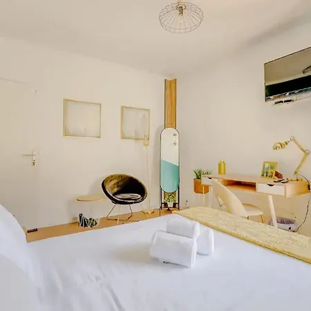 Goa Square By Lisbon With Sintra - Shared Bathrooms