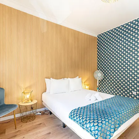 Pensionat Goa Square By Lisbon With Sintra - Shared Bathrooms