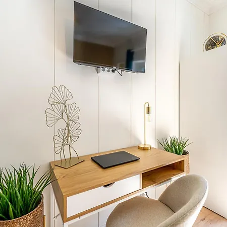 招待所 Goa Square By Lisbon With Sintra - Shared Bathrooms *