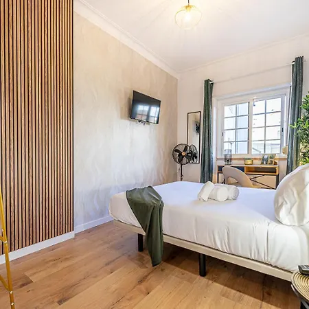 Goa Square By Lisbon With Sintra - Shared Bathrooms Pensionat *