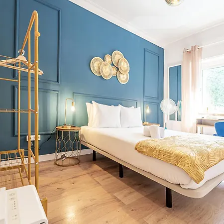 Pensionat Goa Square By Lisbon With Sintra - Shared Bathrooms *