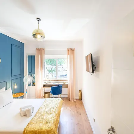 Pensionat Goa Square By Lisbon With Sintra - Shared Bathrooms