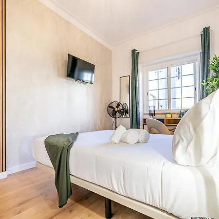 Goa Square By Lisbon With Sintra - Shared Bathrooms Pensionat *