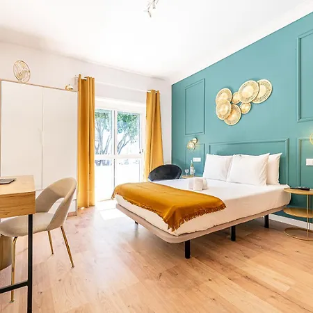 招待所 Goa Square By Lisbon With Sintra - Shared Bathrooms 阿马多拉