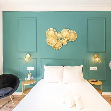 Goa Square By Lisbon With Sintra - Shared Bathrooms 招待所 阿马多拉